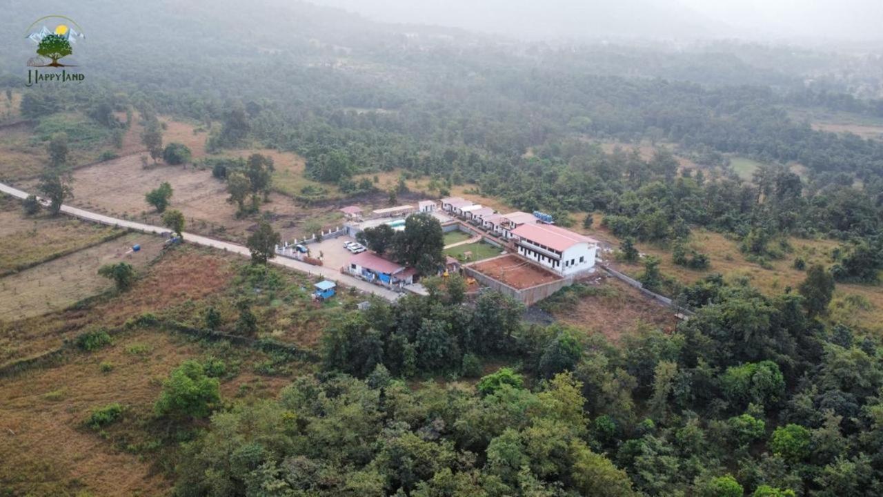 Hotel Happy Land Farm Karjat Exterior foto