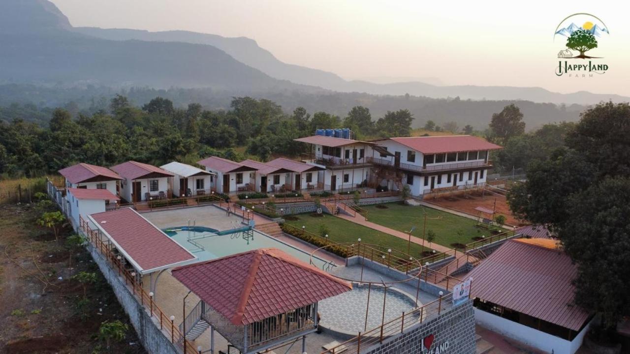 Hotel Happy Land Farm Karjat Exterior foto