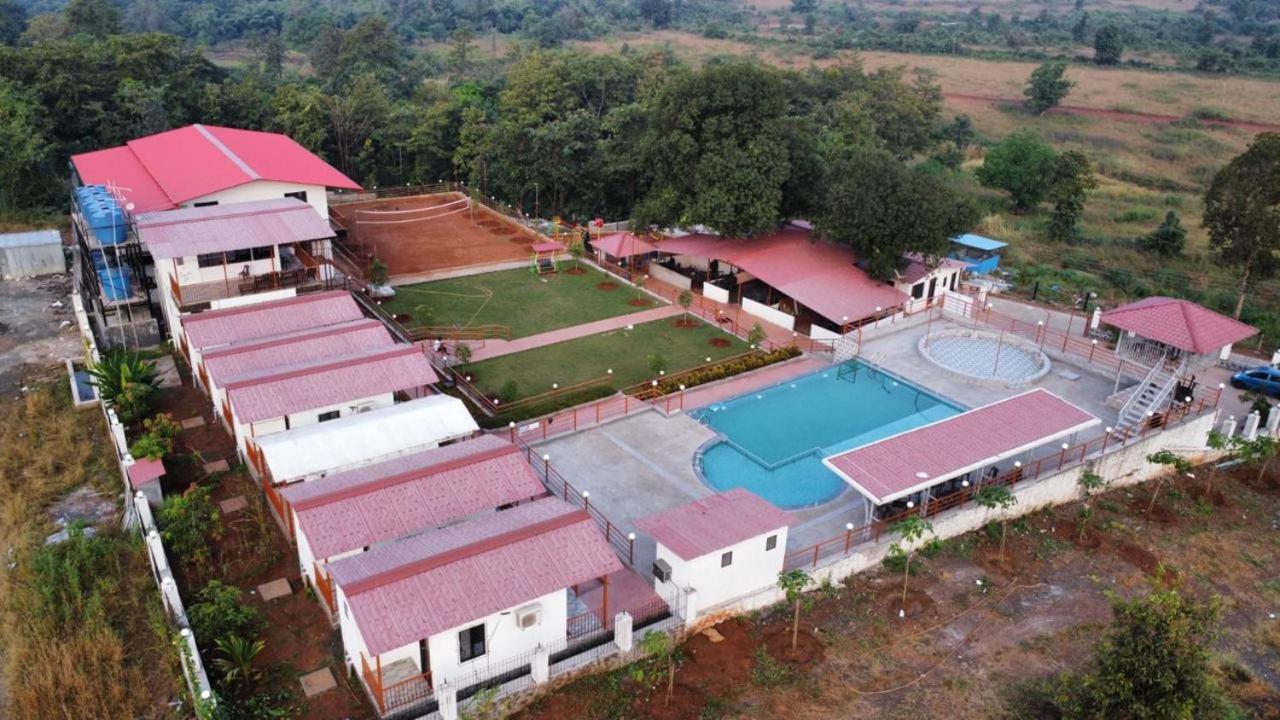 Hotel Happy Land Farm Karjat Exterior foto